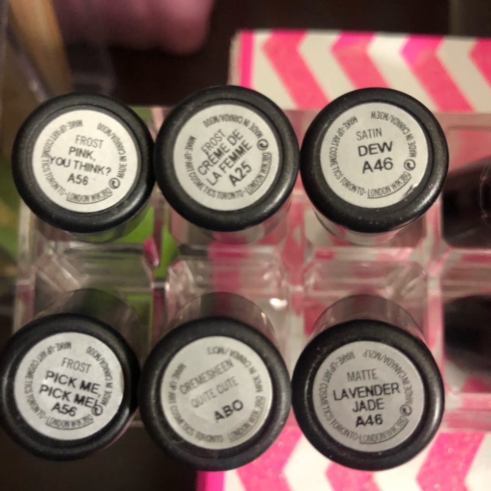 ❣️MAC Cosmetics Lipstick Collection 💋💄❣️ - Picture 10 of 15